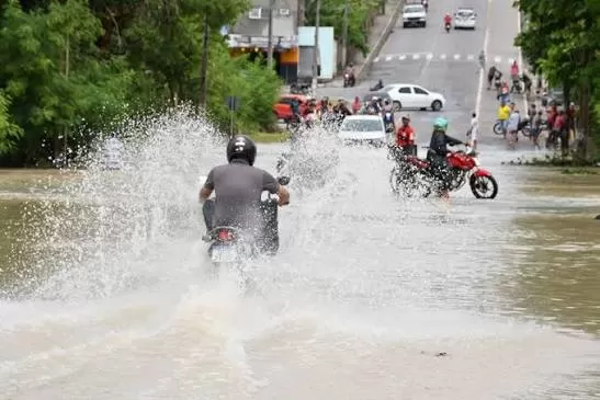 Inmet emite alerta de chuvas intensas para 51 cidades da Paraíba