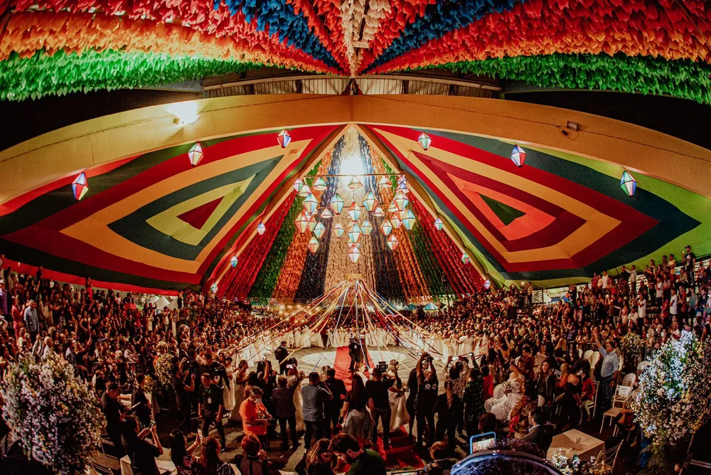 Casamento coletivo com mais de 90 casais acontece na Pirâmide do Parque do Povo nesta quinta-feira (12), em Campina Grande