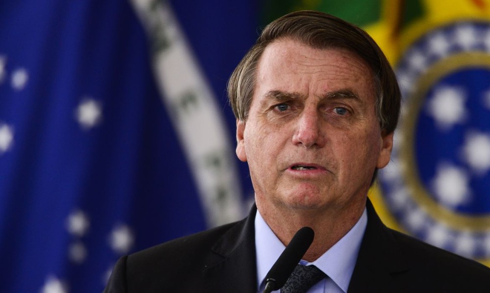 O presidente Jair Bolsonaro durante cerimônia para o anúncio de investimentos para o Programa Águas Brasileiras.