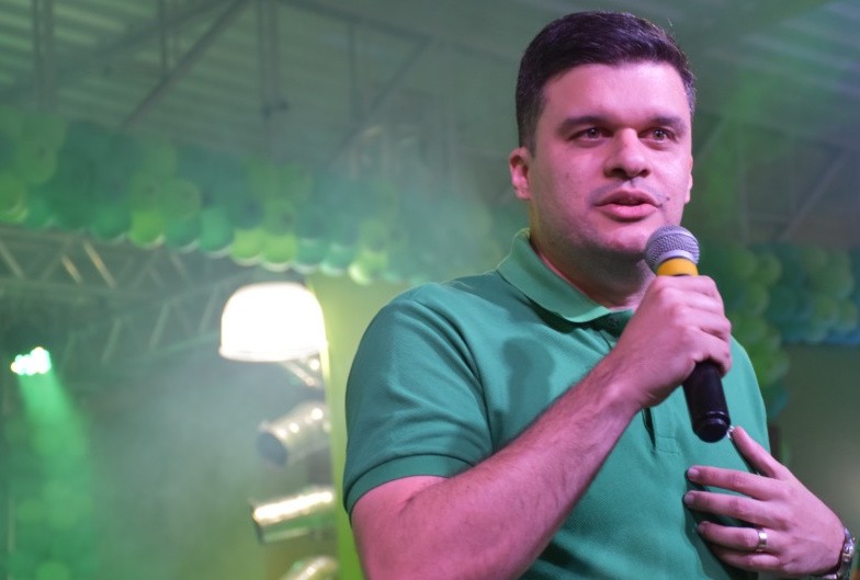 Augusto Valadares, prefeito de Ouro Velho-PB. Reprodução: Internet.