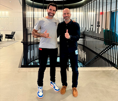 CEO do iFood ao lado do CEO da Uber, em NYC