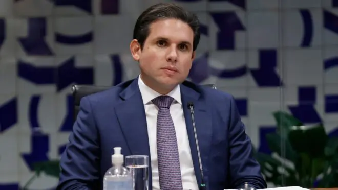 PEC da Segurança Pública: Hugo Motta promete avançar com proposta de integração das Forças de Segurança