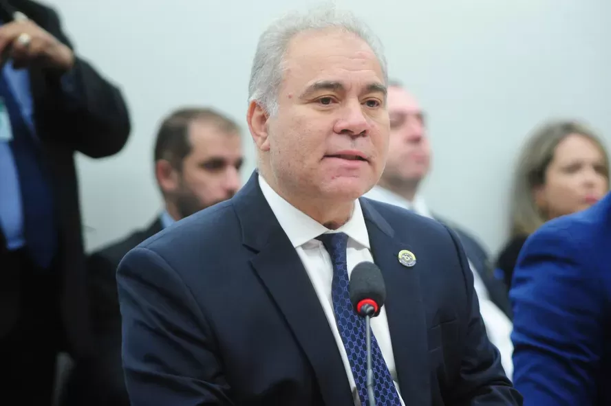 Marcelo Queiroga diz que direita “abraçou” Efraim e questiona posição política de Pedro Cunha Lima