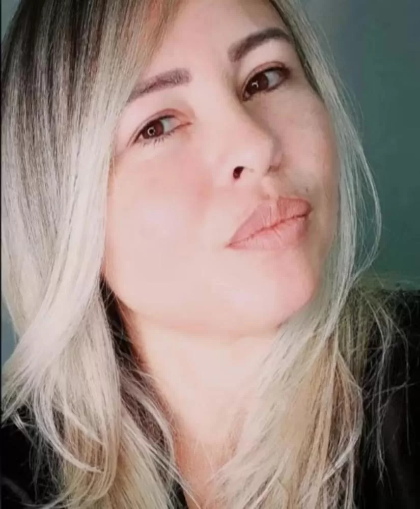 Mulher é presa na Bahia suspeita de ajudar ex-marido a matar policial penal na Paraíba