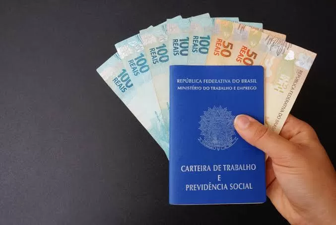 Novo salário mínimo de R$ 1.621 entra em vigor com mais de 6% de aumento